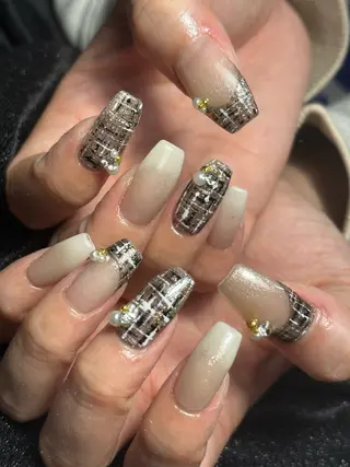 ネイル ✴︎ Delightのネイルデザイン