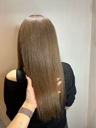 ロング カラー トヨダ シノ🐰🌸のヘアスタイル