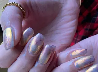 ミディアム nail  salon Kojima所属・古島 里彩のネイルデザイン