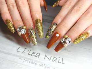 ネイル Li'leaNail AINAのネイルデザイン