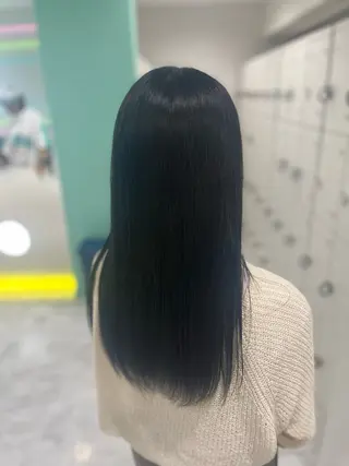 ロング カラー ハイトーンカラー 🦄レイヤーカットのヘアスタイル