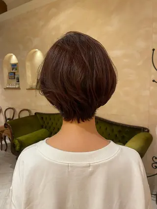 ショート ボブ ホノカのヘアスタイル