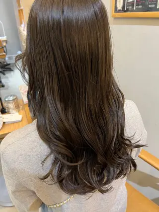 ロング 似合わせ🌿 AYAKAのヘアスタイル