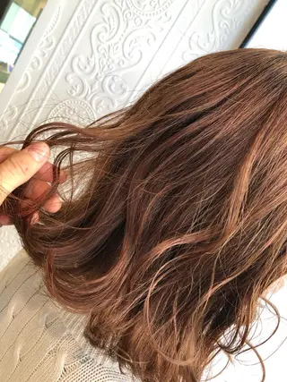 ミディアム カラー 🍀富久 永梨🧸のヘアスタイル