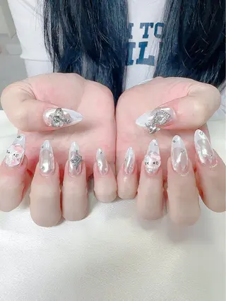 ネイル Le'a シズカのネイルデザイン