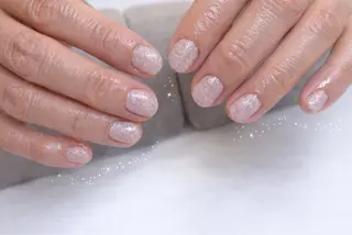 ネイル Nail&EyeLash Vina所属・丸岡 未憂のネイルデザイン