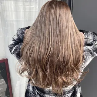 カラー 峯 志帆のヘアスタイル