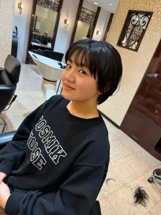 ショート 郷右近 すずのヘアスタイル