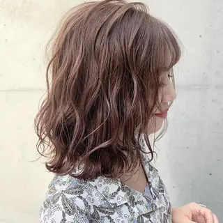 ミディアム カラー ヘアアレンジ 垢抜け案内人 鈴木聖矢✂️のヘアスタイル
