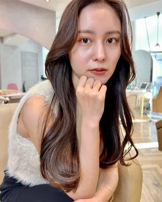 ロング 💖レイヤー×美髪 💖momoのヘアスタイル