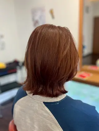 ミディアム カラー 安藤 真由のヘアスタイル