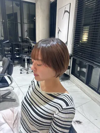 ショート miko🪽地毛風/ ハイトーン/レイヤーのヘアスタイル