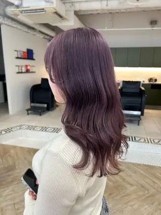 カラー ベージュ/ダブルカラ ー/新潟駅/青柳萌果のヘアスタイル