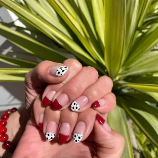 ネイル es nailのネイルデザイン