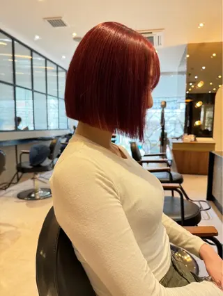 ショート カラー ブリーチ/髪質改善/ ハイトーン/暖色のヘアスタイル