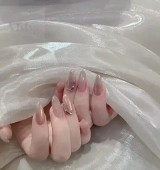 ネイル u1salon所属・ゆい ユイのネイルデザイン