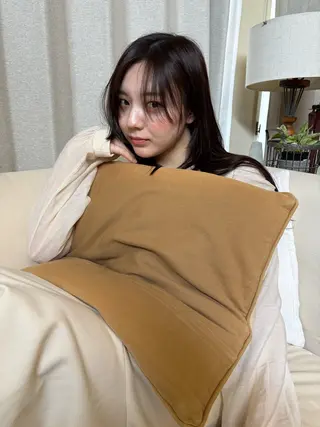 セミロング velua yumekaのヘアスタイル