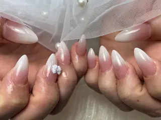 ネイル ToliyDeliy Nail Salonのネイルデザイン