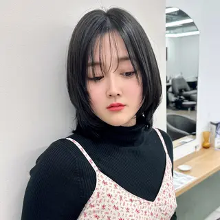 ミディアム カラー ブリーチなし/レイヤ ー特化🌈Tommyのヘアスタイル