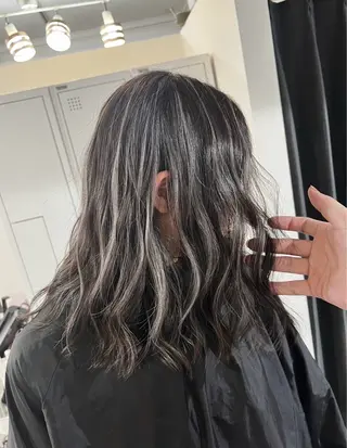 ミディアム カラー ROBIN所属・指名数No.1 /NAOYAのヘアスタイル