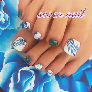 ネイル 名倉 なな子のネイルデザイン