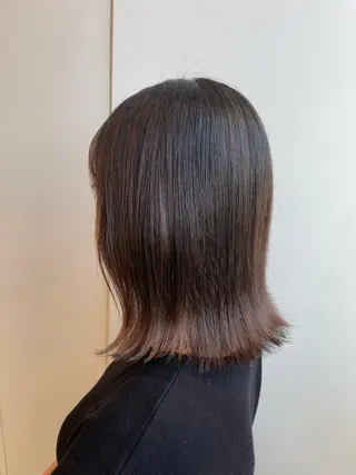 ミディアム ハッシュカット レイヤー池袋のヘアスタイル