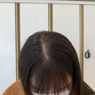 セミロング カラー ウスイ ハルカのヘアスタイル