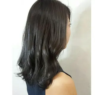 セミロング カラー 🔳髪質改善🔳 岡本陽のヘアスタイル