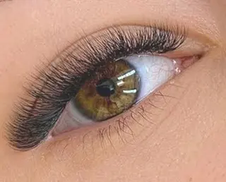 マツエク・マツパ eyelash＆nailstudio BeautyA×Re:NaiL所属・アイリスト SAITOのマツエク・マツパデザイン