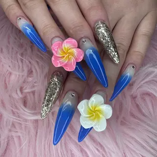 ネイル nail spaß所属・WAKALU .のネイルデザイン