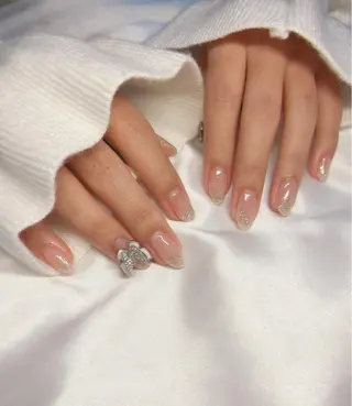 ネイル ちゅるんネイル🪄 耳ツボジュエリー🔗のネイルデザイン