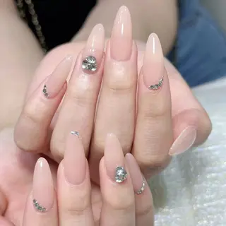 ネイル Queens 榊 まおのネイルデザイン