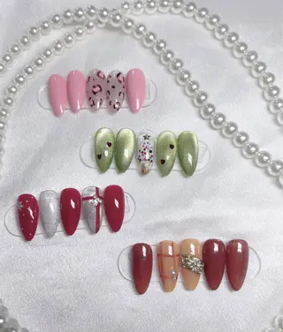 ネイル コウ ヨウのネイルデザイン