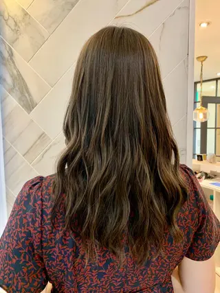 セミロング カラー 【艶髪、髪質改善✨】 Zina杉川のヘアスタイル