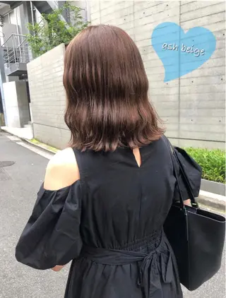 ミディアム ✨色持ちの良い艶 カラー✨蟹江真世のヘアスタイル