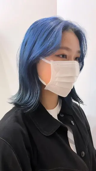 ミディアム カラー タカノ ノゾミのヘアスタイル