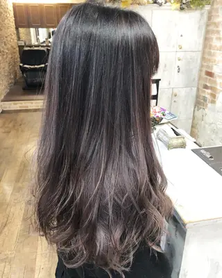 ミディアム カラー ヘアアレンジ 遠藤 拓馬のヘアスタイル