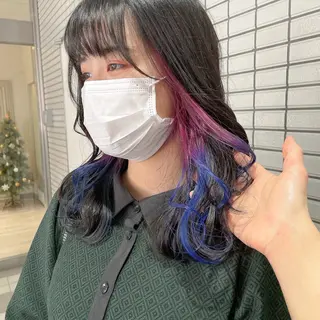 セミロング カラー 川根 彩のヘアスタイル