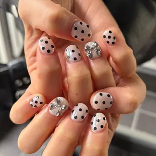 ネイル 𝙃𝙖𝙧𝙪⋆ ˚꩜。個性派のネイルデザイン