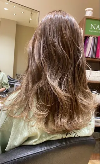 セミロング カラー salowin梅田茶屋町suite所属・ハイトーンヘア/ 島崎　タクミのヘアスタイル