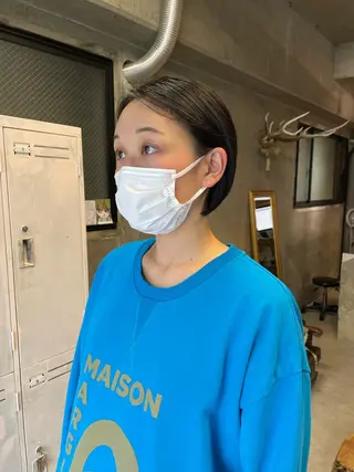 ショート カラー パーマ/レイヤー 岩山丈一郎のヘアスタイル