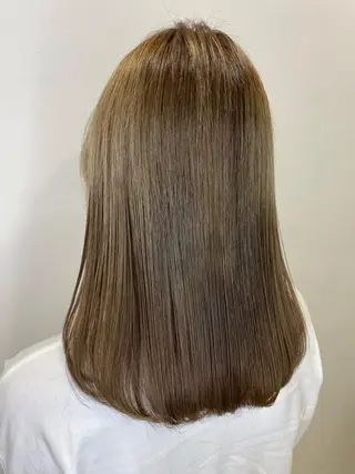 ロング 美髪/髪質改善 レイヤー/透けカラーのヘアスタイル