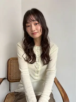 ロング FILMS Rinoのヘアスタイル