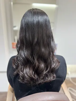 セミロング 大人可愛い♡コテ巻き パーマ🌼杉田 萌恵のヘアスタイル