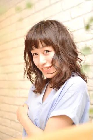 ミディアム カラー パーマ 清水 有実子のヘアスタイル