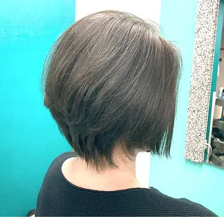 ショート 佐々木 菜摘のヘアスタイル