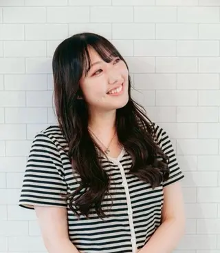 ロング amoa所属・野沢 亜美のヘアスタイル