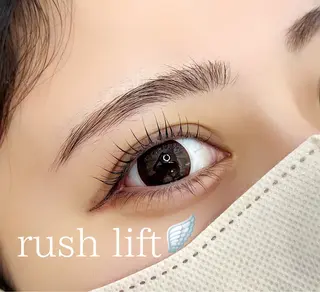 パーマ eyelash salon mieux所属・mieux 🐏はるか🐏のマツエク・マツパデザイン