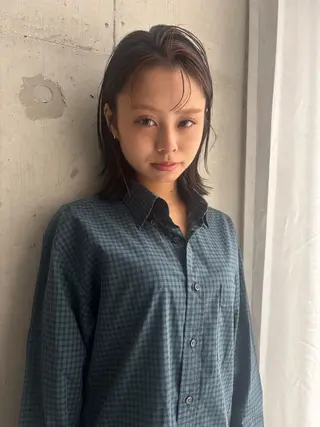 ミディアム カラー NAVY/ Miharuのヘアスタイル