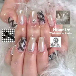 ネイル リボン、ガーリー パーツ放題専門店のネイルデザイン